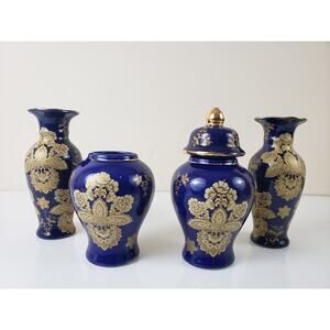VTG COBALT BLUE & GOLD GILT PORCELAIN CHINOISERIE GINGER JARS & VASE LOT OF 4